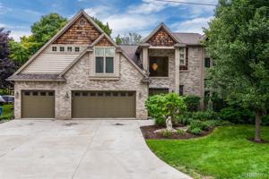 7734 MACEDAY LAKE Road