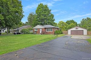 7670 Austere Drive