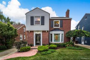 2057 HUNT CLUB Drive