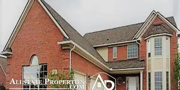 795 BAY POINTE DR.