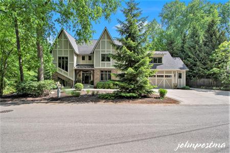 2857 Pioneer Club Road SE