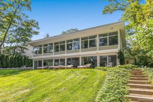 5685 FORMAN Drive