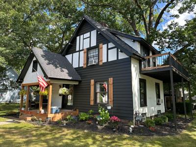 838 JENKINSON Street