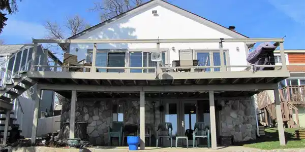 843 PINE TREE RD W W Road
