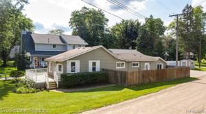 3381 LESTER Drive
