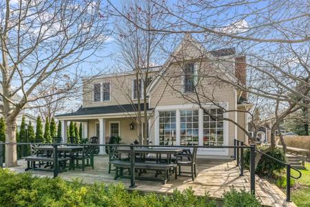 258 North Shore Drive