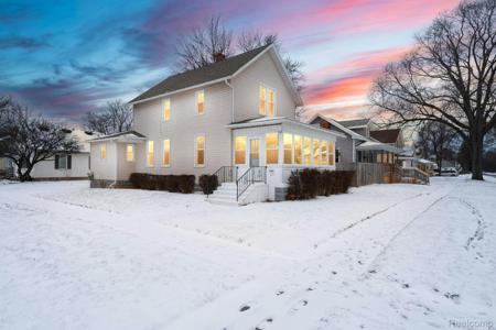 2401 Walnut Street