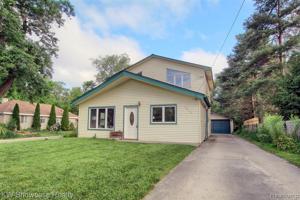 3315 LESTER Drive