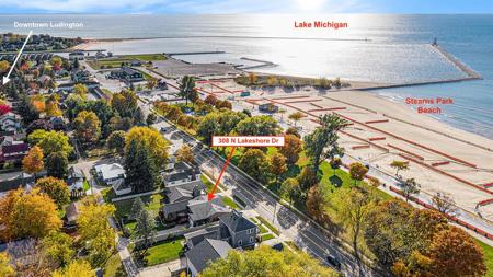 308 N Lakeshore Drive