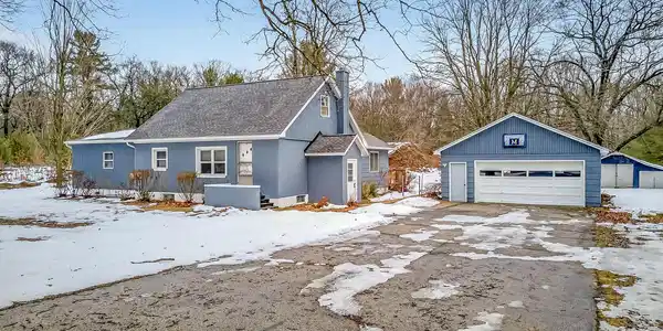 34 S Weber Road