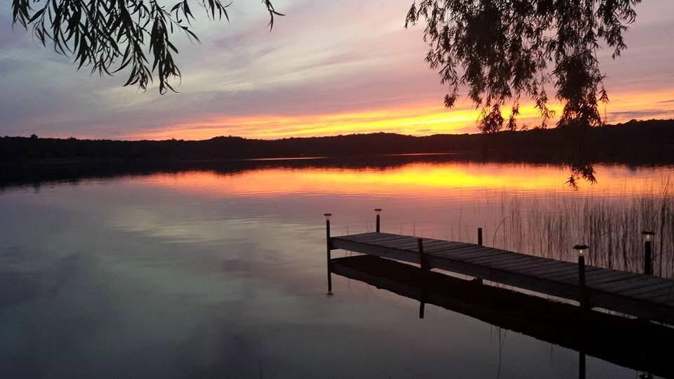 Image 2: Sunset Dockside