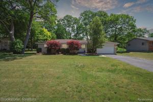 6746 ALMOND Lane