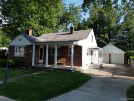 3096 ELMWOOD Drive