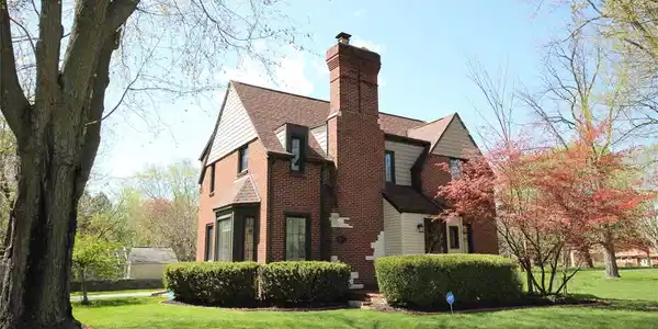 2291 ROSEWOOD Drive