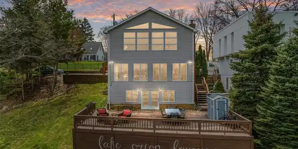 710 KING Circle