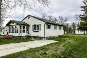 7462 Maplewood