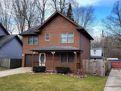 9270 Maple