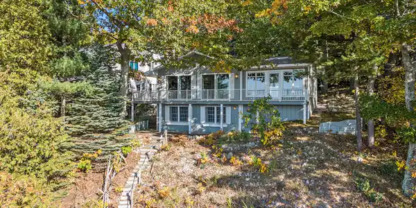 2331 Apache Drive