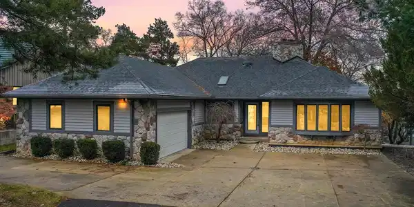 6400 TARA Cove