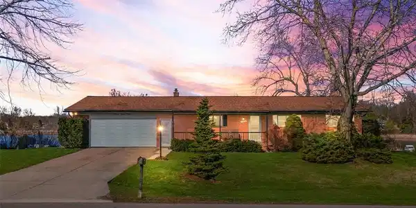 599 TANVIEW Drive