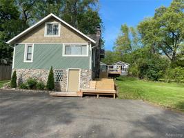 6867 COLONY Drive