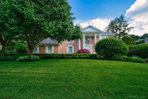 4 Lake Shore Lane