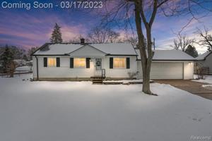 365 CLAYBURN Boulevard