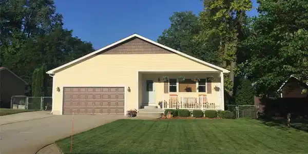 655 SHERRY Drive