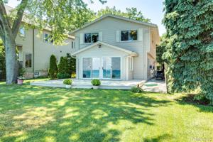 5064 Lakeshore Road
