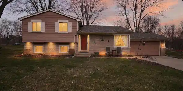 7336 Mustang Drive