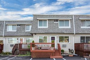 118 LADD Road