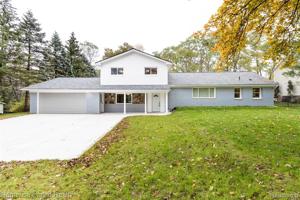5585 HALSTED Road