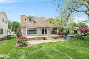 5163 POINTE DR