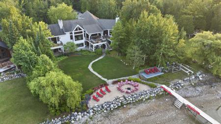 2827 Merrill Drive