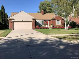 1160 N RENAUD Road