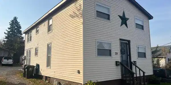 39 HEIGHTS Road