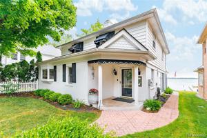 29725 E RIVER Road