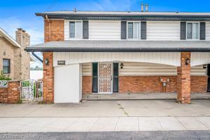 3218 MILITARY Street