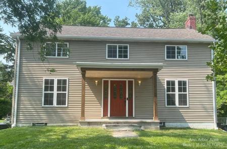 1109 E Huron River Drive