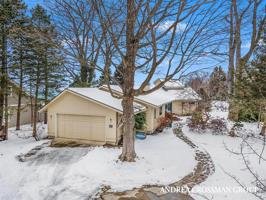 11 Chippewa Court
