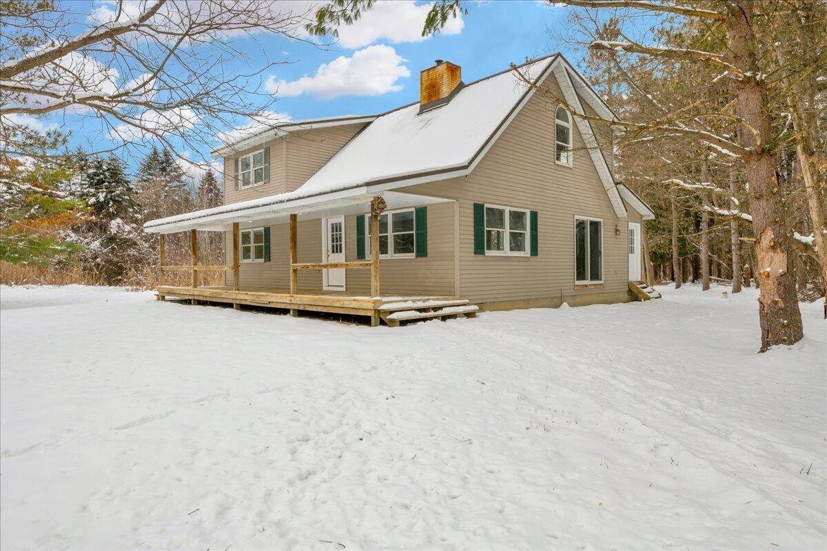 Image 2: 02-2979 Meadowdale Rd-2