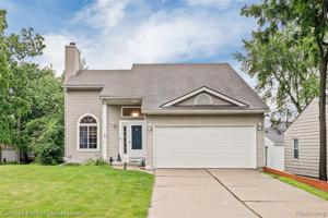 1404 Beachland Boulevard