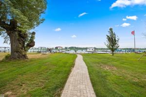 10125 Saint John Dr