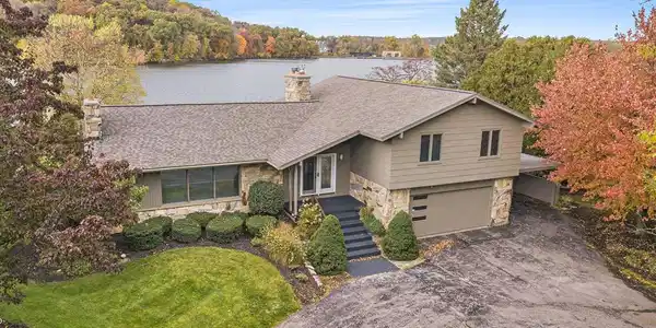1041 Thornapple River SE Drive