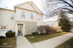 25748 Maritime S Circle