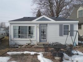 5295 Shady Lane