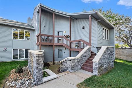 407 W Lake Street Unit 44