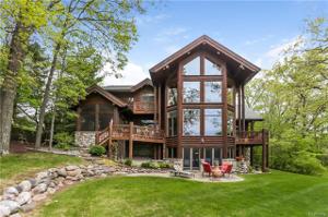8651 Tipsico Trail