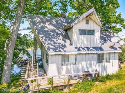 367 OAK Lane