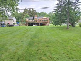 219 S CASS LAKE Road